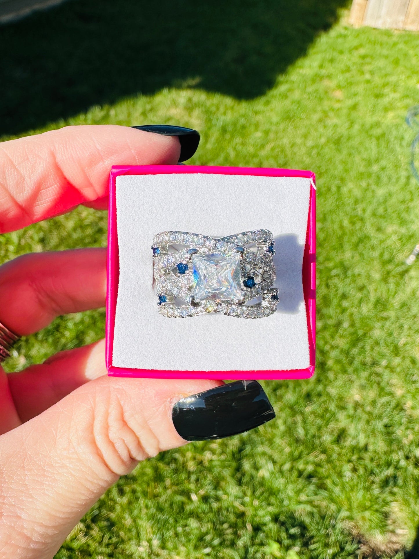 Elowen Sapphire Luxe Band Ring