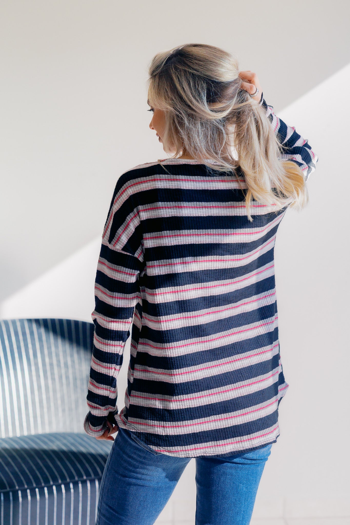Blush Veil Horizon Pullover