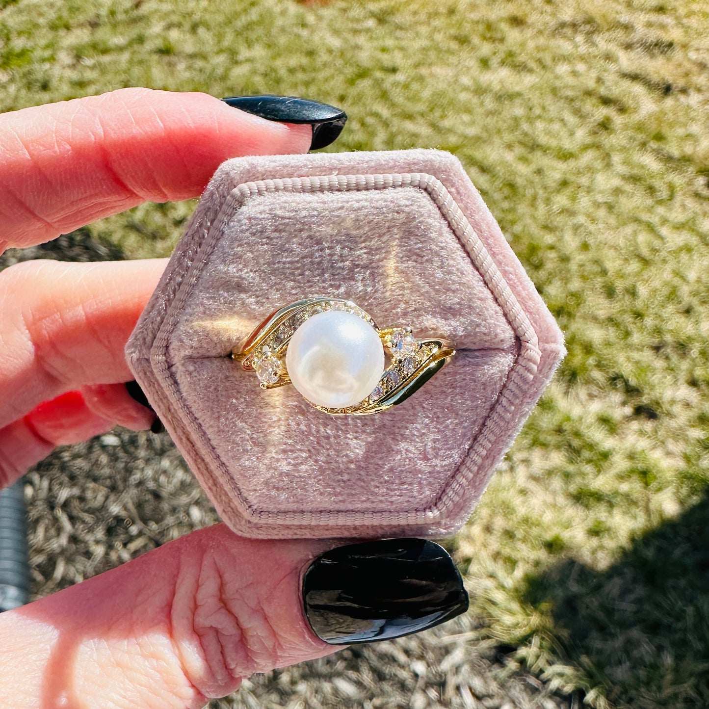 Pearl Twist Zircon Ring