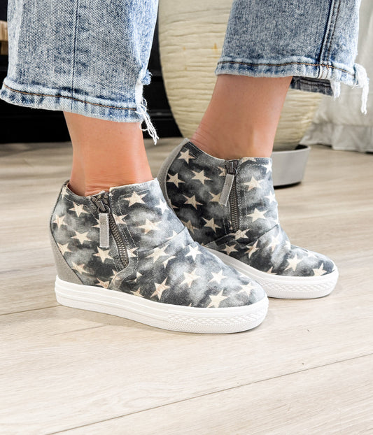 Ari Sneaker Wedge in Denim